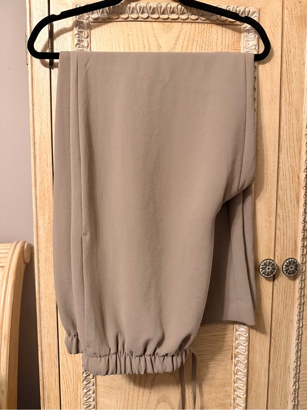 Aritzia Women's Lodge pants